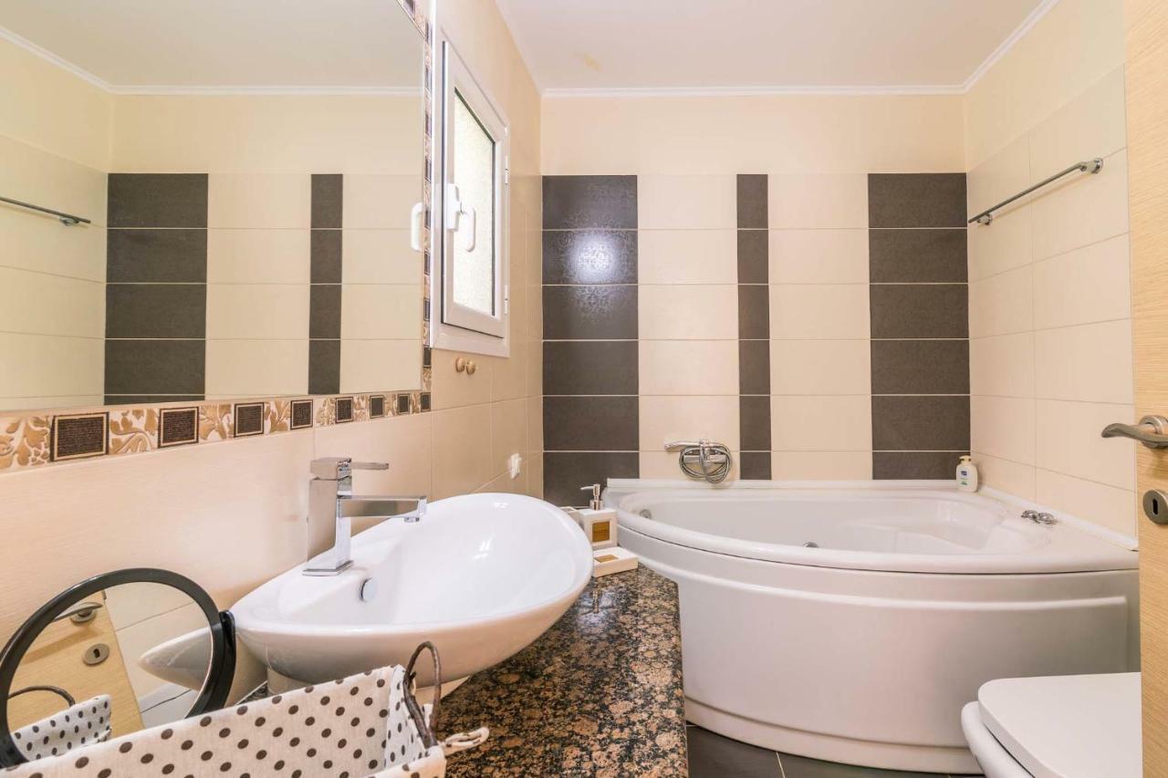 Alkinoi Seaview Villa With Private Pool By Konnect, Nisaki ニサキオン エクステリア 写真